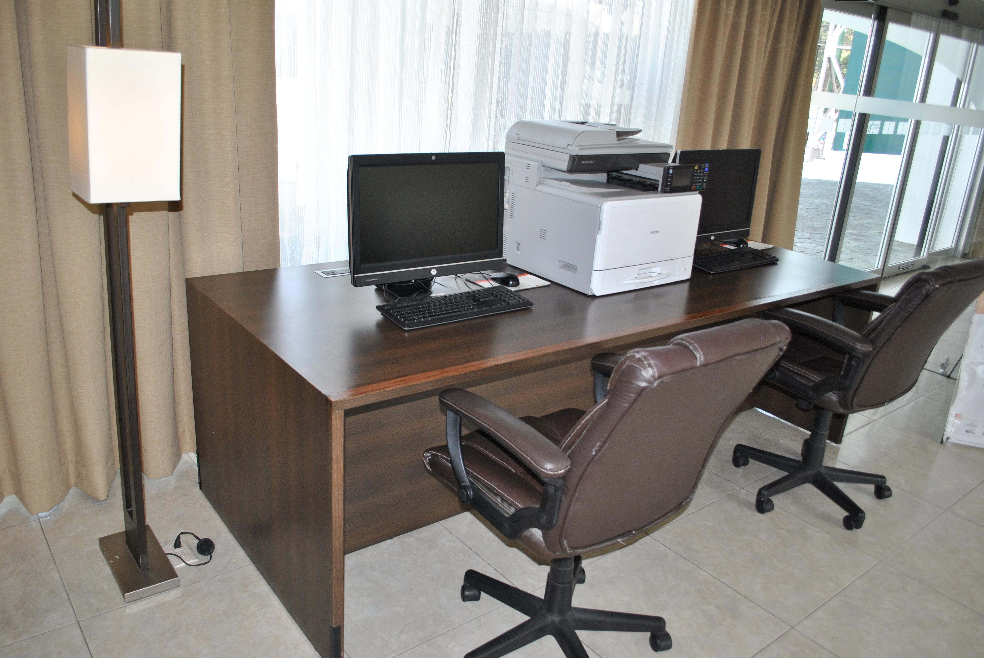 Holiday Inn Express Toluca By Ihg Exterior photo