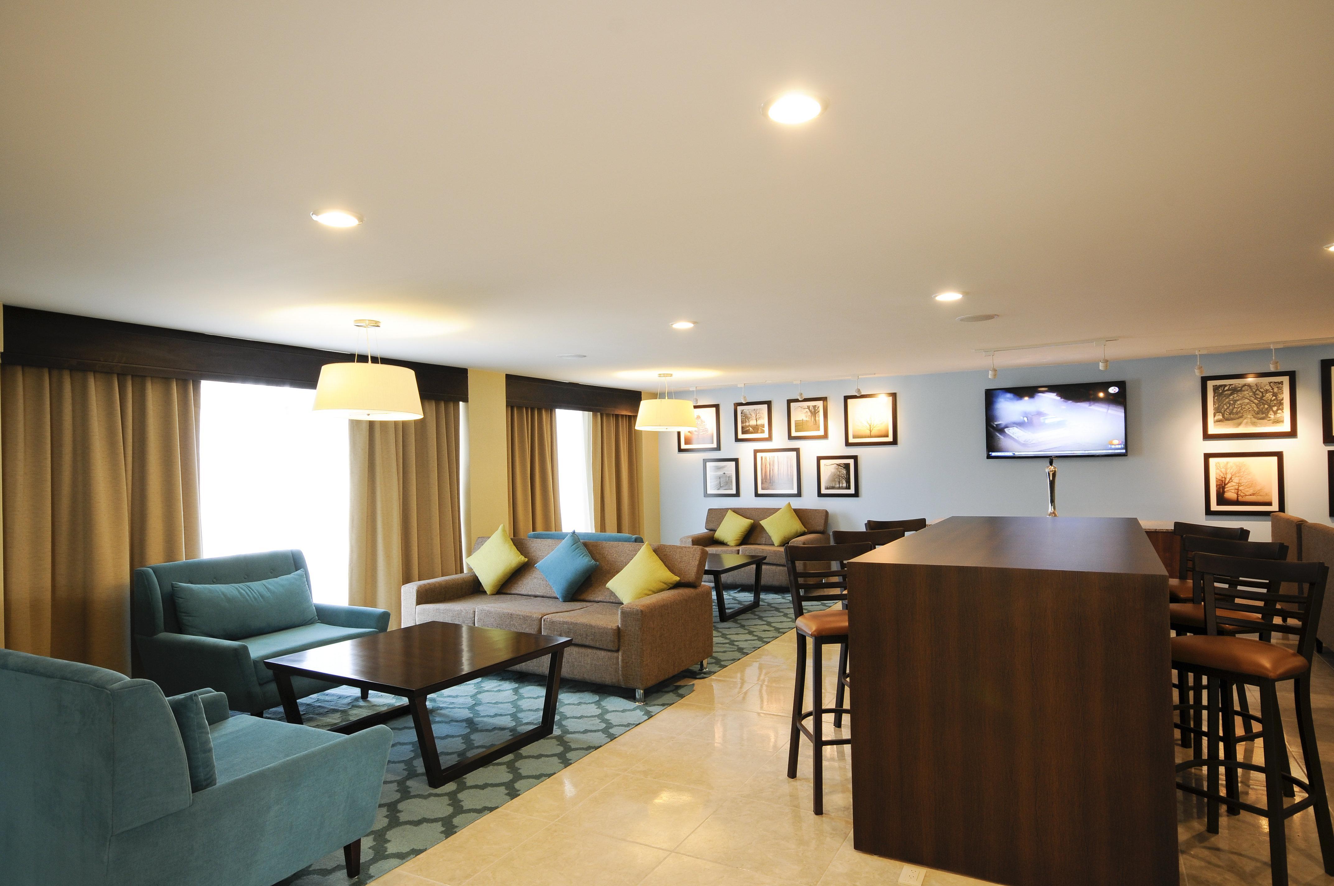 Holiday Inn Express Toluca By Ihg Exterior photo