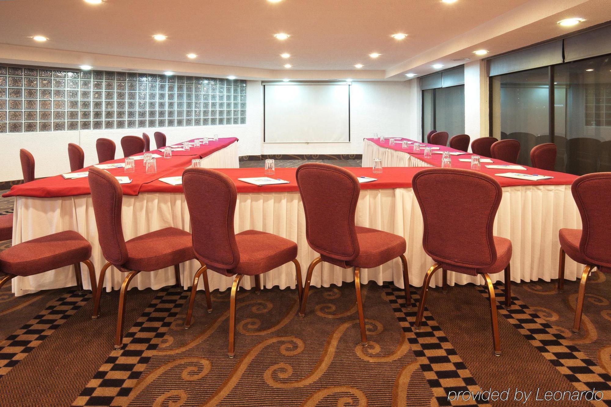 Holiday Inn Express Toluca By Ihg Facilities photo