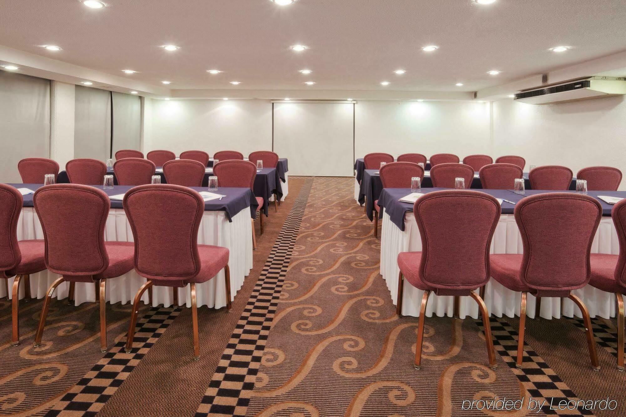 Holiday Inn Express Toluca By Ihg Facilities photo
